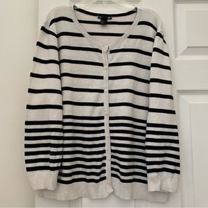 🔵 2/$22❗️H&M 3/4 Sleeve Button Cardigan Cream Black Stripe Womens Large